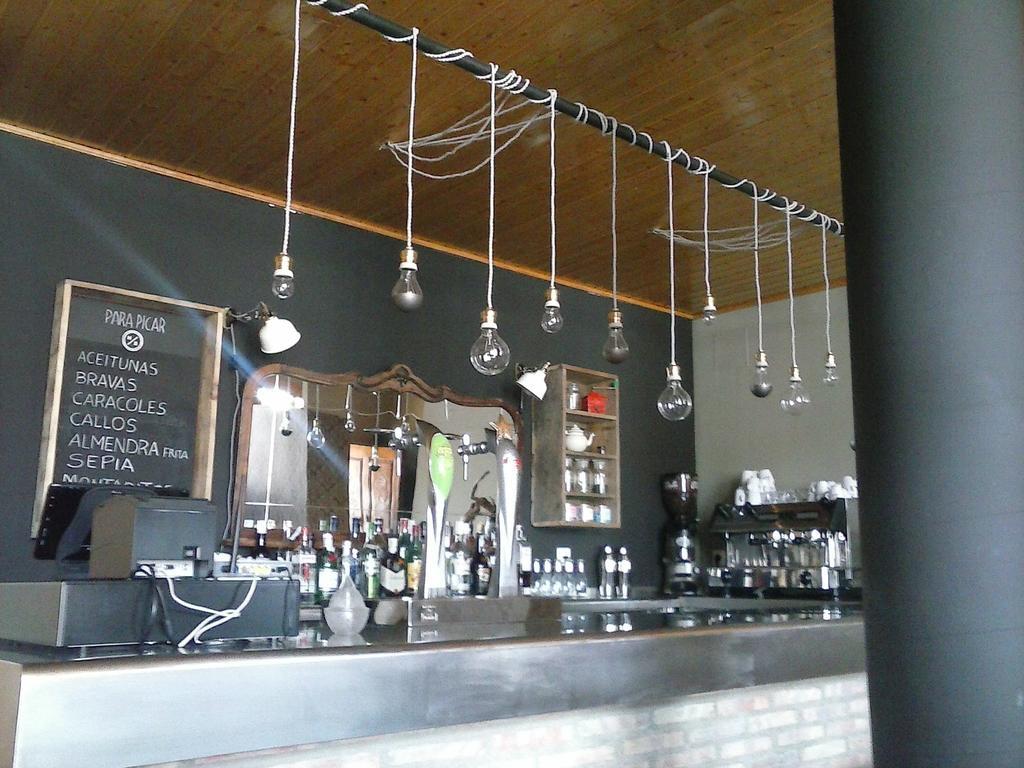 Hostal Royuela Zewnętrze zdjęcie